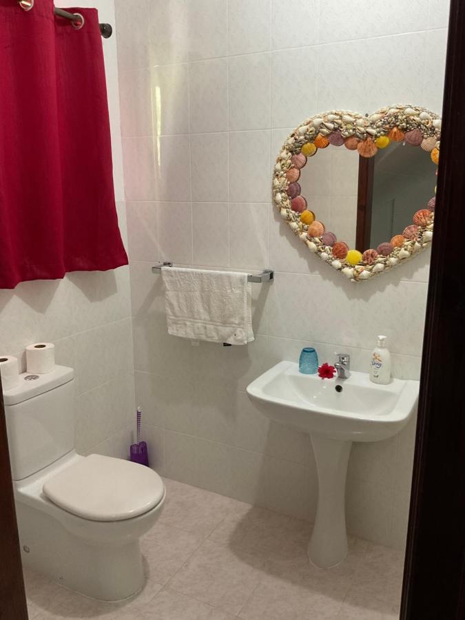 Le Chevalier Bay Guesthouse Anse Lazio Esterno foto